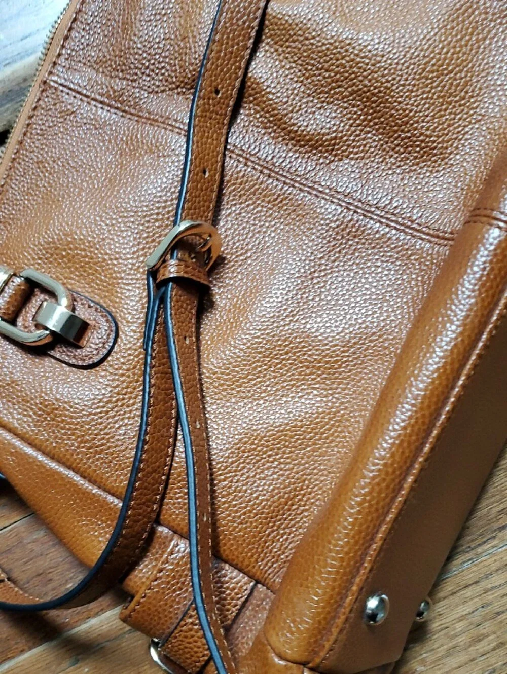 Leather Satchel Handbag in Brown - Classic Women's Bag